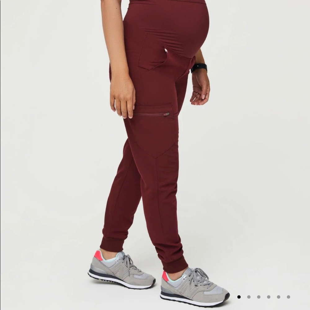 Figs brand, maternity scrub bottoms